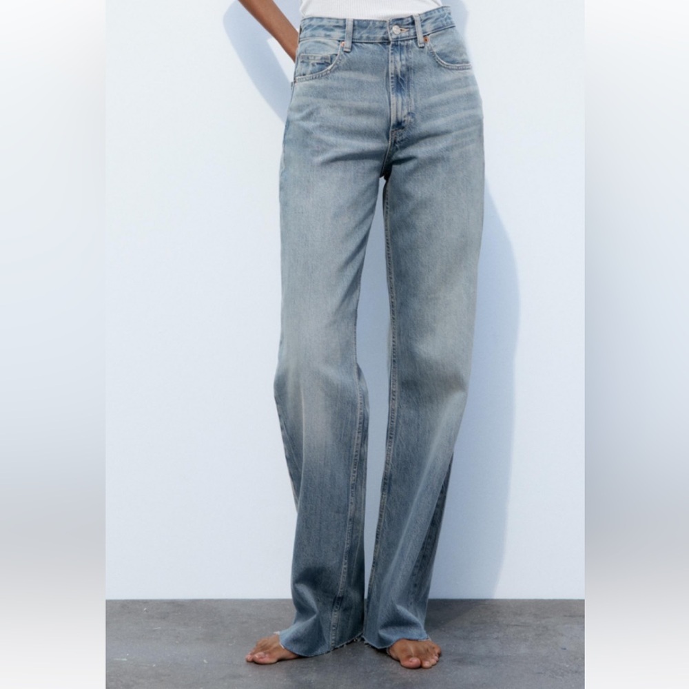 Zara High Rise Wide Leg Jeans - NWT